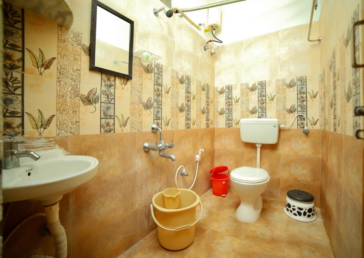 Truelife Homestays: Furnished 2BHK with AC near Tirumala Temple Tirupati Exterior photo