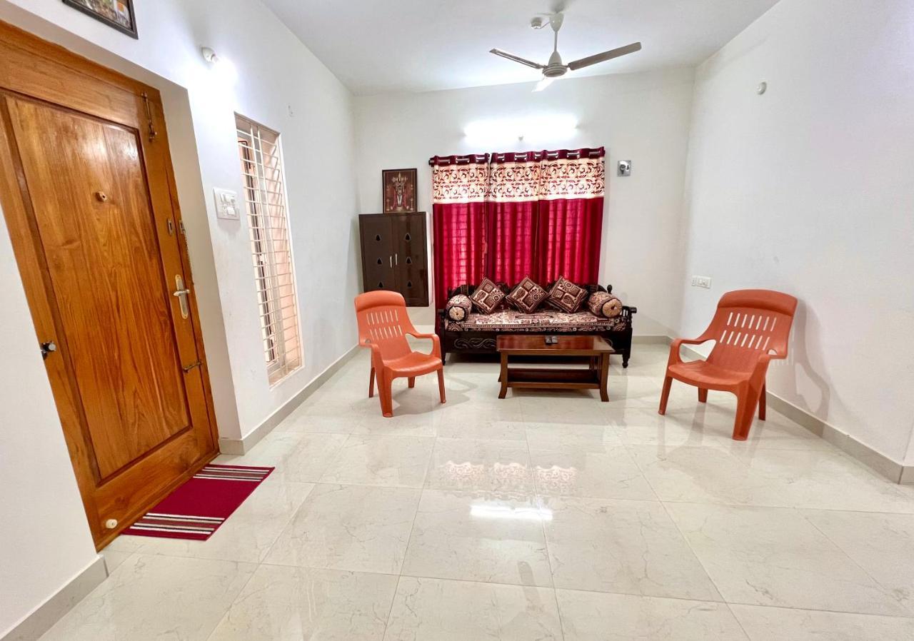 Truelife Homestays: Furnished 2BHK with AC near Tirumala Temple Tirupati Exterior photo