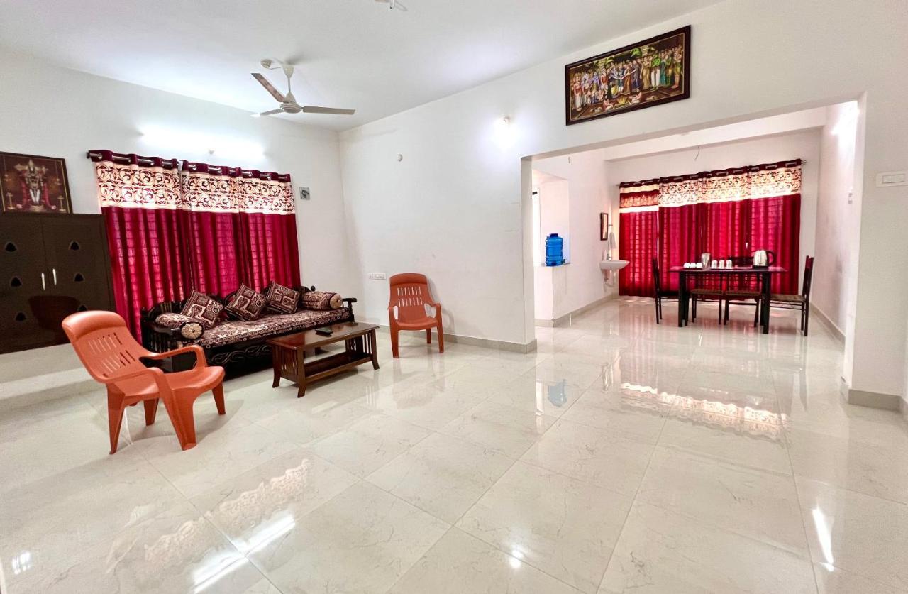 Truelife Homestays: Furnished 2BHK with AC near Tirumala Temple Tirupati Exterior photo